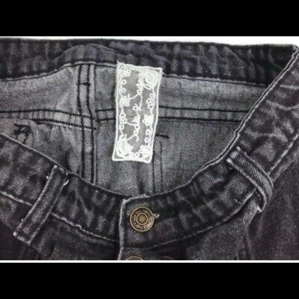 Sadie and Sage frayed Black Cotton Jean skirt sz S - Picture 4 of 5